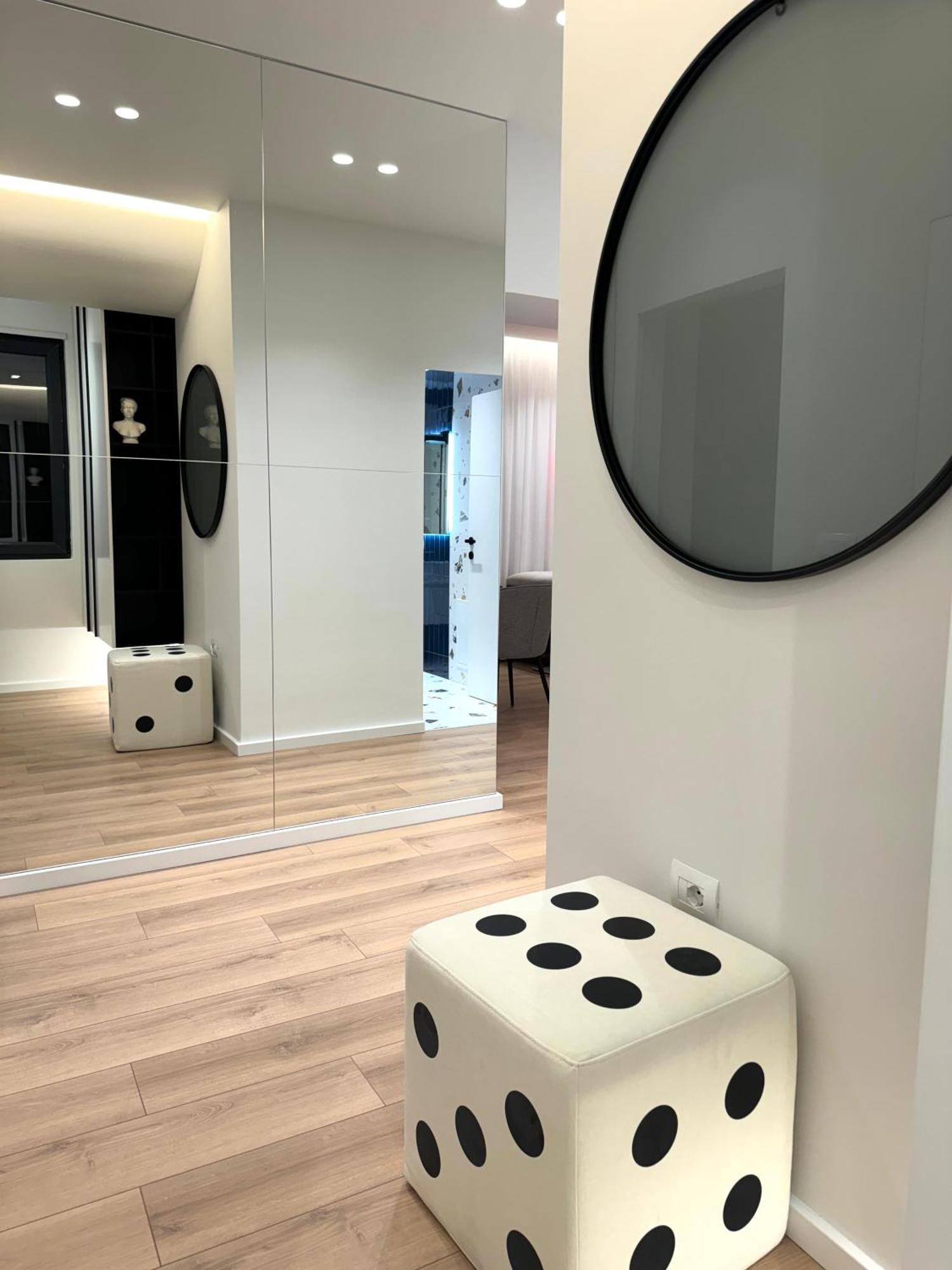 Incasso City Center Apartment Tirana Exteriör bild
