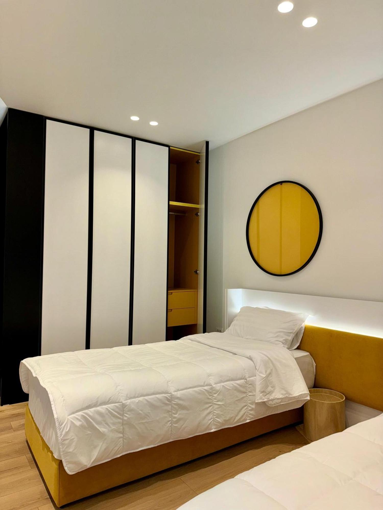 Incasso City Center Apartment Tirana Exteriör bild