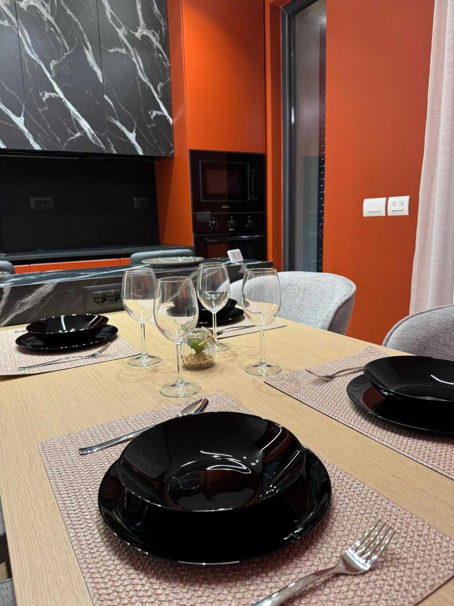 Incasso City Center Apartment Tirana Exteriör bild