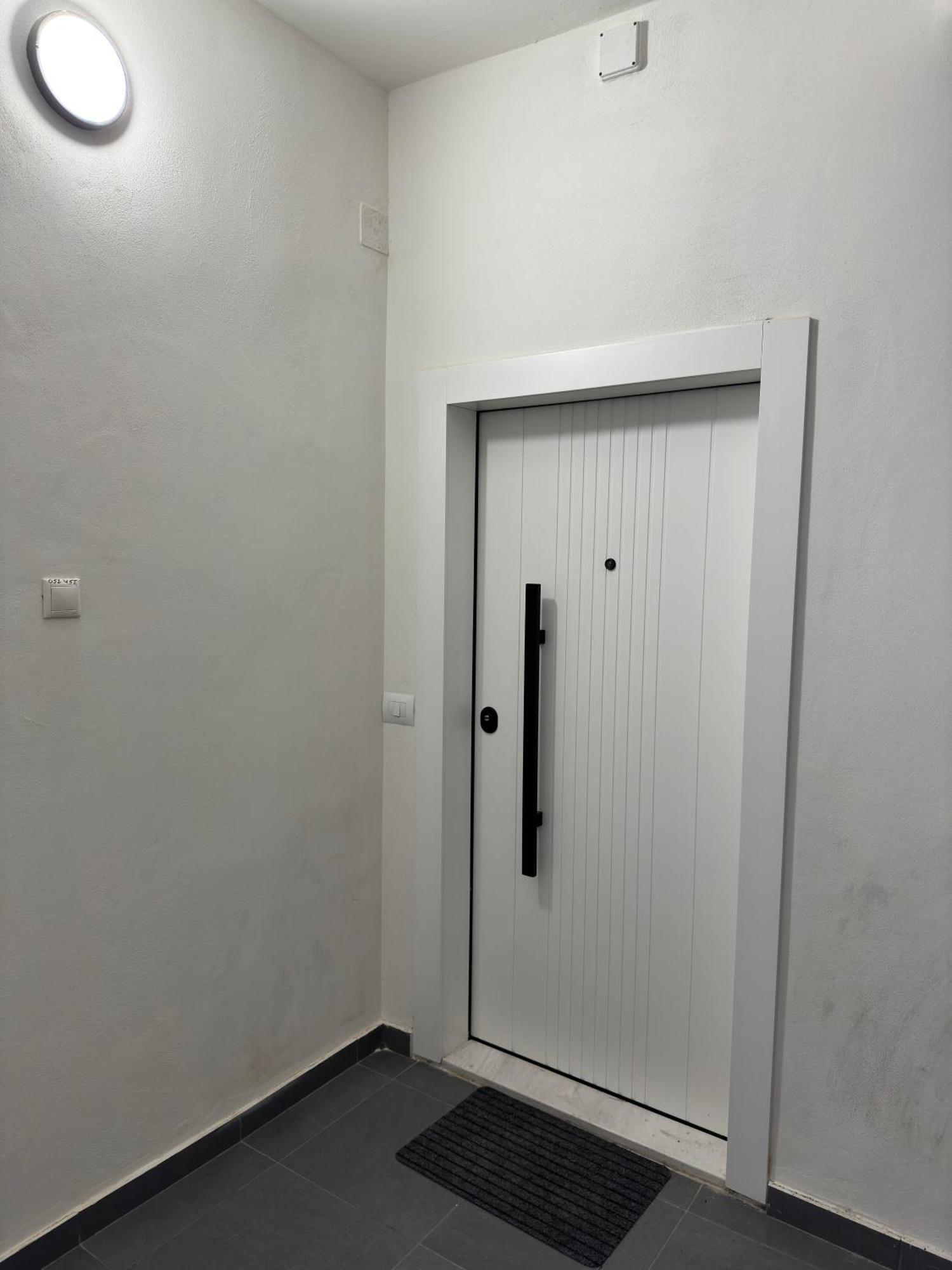 Incasso City Center Apartment Tirana Exteriör bild